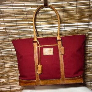 🍎Coach Red and Tan Large vintage travel Tote Bag🍎